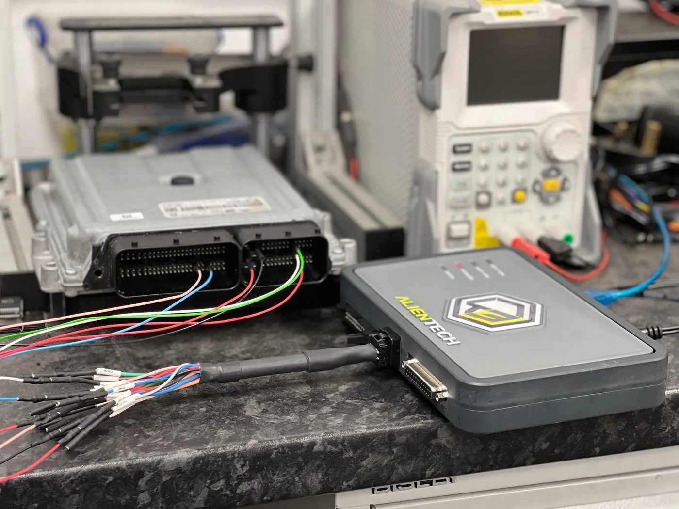 ECU testing and repairs remapping Bournemouth Dorset - 24Tuning bench diagnostics